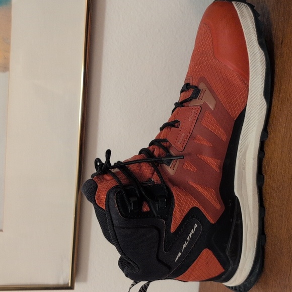 Altra Lone Peak ALL WTHR 2,  Size 9 (42.5) - Picture 7 of 8